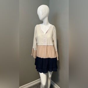 CALSTYLE Women’s Cream,Tan & Navy Tiered Crochet Lace Trim Tunic Dress Size L
